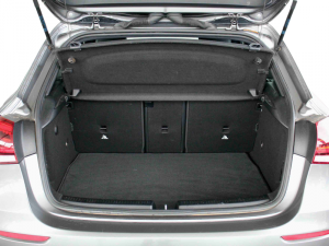 Mercedes-Benz A-Class A200 hatch AMG Line - Image 20