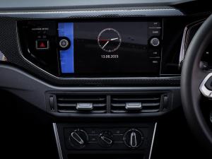 Volkswagen Polo hatch 1.0TSI Life auto - Image 10