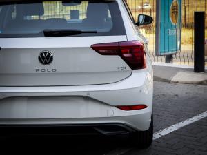 Volkswagen Polo hatch 1.0TSI Life auto - Image 18