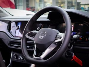 Volkswagen Polo hatch 1.0TSI Life auto - Image 6