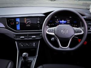 Volkswagen Polo hatch 1.0TSI Life auto - Image 8