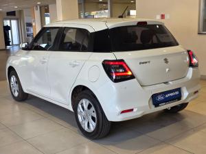 Suzuki Swift 1.2 GL+ auto - Image 3