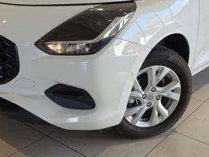 Suzuki Swift 1.2 GL+ auto - Image 14