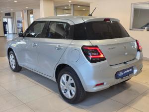 Suzuki Swift 1.2 GL+ auto - Image 3