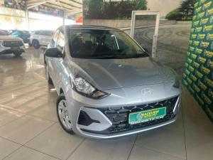 Hyundai Grand i10 1.0 Premium hatch - Image 2