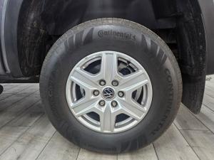 Volkswagen Amarok 2.0TDI double cab Life manual - Image 3
