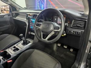 Volkswagen Amarok 2.0TDI double cab Life manual - Image 9