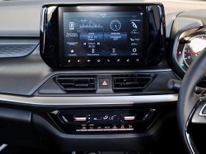 Suzuki Swift 1.2 GLX auto - Image 13