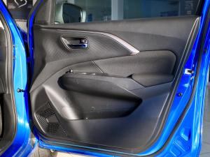 Suzuki Swift 1.2 GLX auto - Image 15