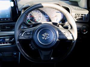 Suzuki Swift 1.2 GLX auto - Image 7