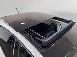 Volkswagen Polo hatch 1.0TSI Highline auto - Image 9