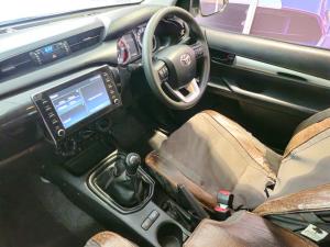 Toyota Hilux 2.4GD-6 Xtra cab Raider manual - Image 11