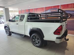 Toyota Hilux 2.4GD-6 Xtra cab Raider manual - Image 5