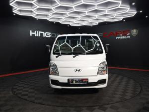 Hyundai H-100 Bakkie 2.6D deck - Image 2