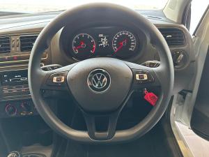 Volkswagen Polo Vivo hatch 1.4 Comfortline - Image 10