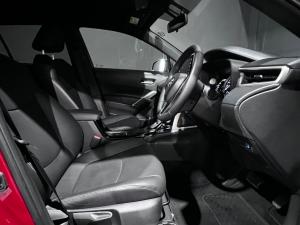 Toyota Corolla Cross 1.8 Hybrid XS - Image 14