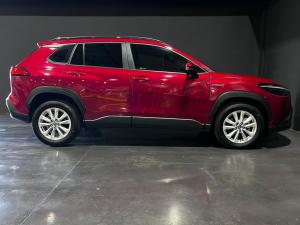 Toyota Corolla Cross 1.8 Hybrid XS - Image 3