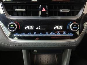 Toyota Corolla Cross 1.8 XR - Image 12