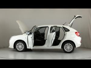 Toyota Starlet 1.4 Xi - Image 11
