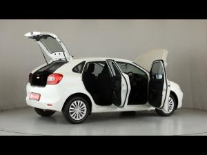 Toyota Starlet 1.4 Xi - Image 16