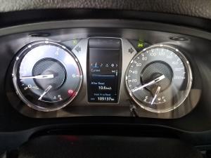 Toyota Hilux 2.4GD-6 single cab 4x4 Raider manual - Image 8