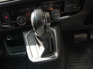 Volkswagen Caravelle 2.0BiTDI Highline 4Motion - Image 12