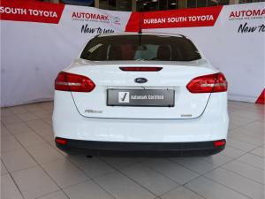 Ford Focus sedan 1.0T Ambiente auto - Image 5
