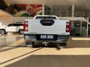 Toyota Hilux 2.8GD-6 double cab 4x4 Legend manual - Image 6