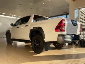 Toyota Hilux 2.8GD-6 double cab 4x4 Legend manual - Image 19