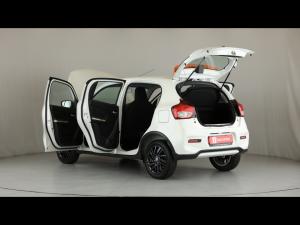 Toyota Vitz 1.0 XR X-Cite - Image 10