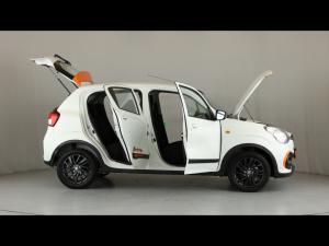 Toyota Vitz 1.0 XR X-Cite - Image 15
