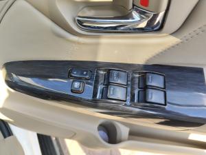 Toyota Fortuner 3.0D-4D 4x4 Ltd edition auto - Image 28