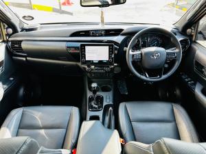 Toyota Hilux 2.8GD-6 48V double cab Legend - Image 6