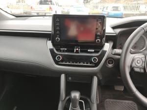 Toyota Corolla Cross 1.8 XS - Image 18