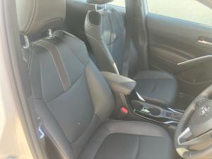 Toyota Corolla Cross 1.8 XS - Image 12