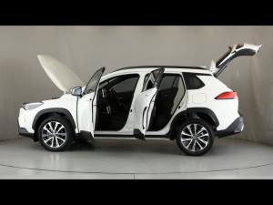 Toyota Corolla Cross 1.8 XS - Image 11