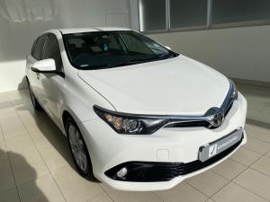 Toyota Auris 1.6 XS - Image 1