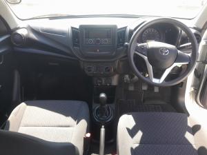 Toyota Vitz 1.0 - Image 6
