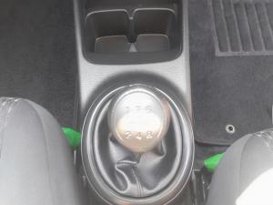 Toyota Vitz 1.0 - Image 11