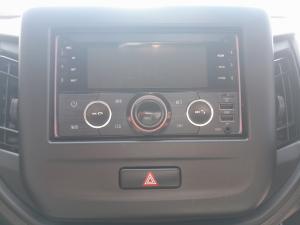 Toyota Vitz 1.0 - Image 12