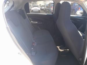 Toyota Vitz 1.0 - Image 15
