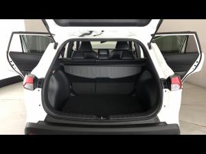 Toyota Corolla Cross 1.8 Hybrid XS - Image 18