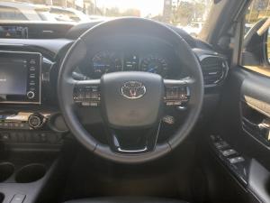 Toyota Hilux 2.8GD-6 double cab Legend auto - Image 8