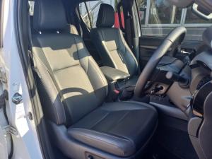 Toyota Hilux 2.8GD-6 double cab Legend auto - Image 14