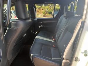 Toyota Hilux 2.8GD-6 double cab Legend auto - Image 15
