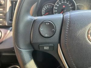 Toyota RAV4 2.0 GX auto - Image 9