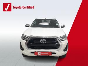 Toyota Hilux 2.8 GD-6 Raider 4X4 automaticD/C - Image 4