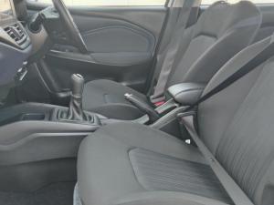 Toyota Starlet 1.5 Xi - Image 7