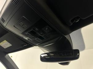 Volkswagen T-ROC 2.0 TSI 4M R-LINE DSG - Image 12