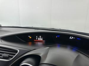 Honda Civic 1.8 Executive 5-Door automatic - Image 7